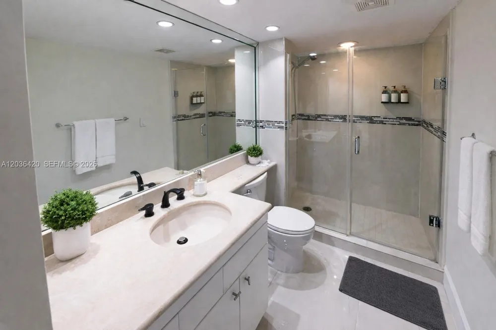 19707 Turnberry Way #20G Aventura, FL 33180