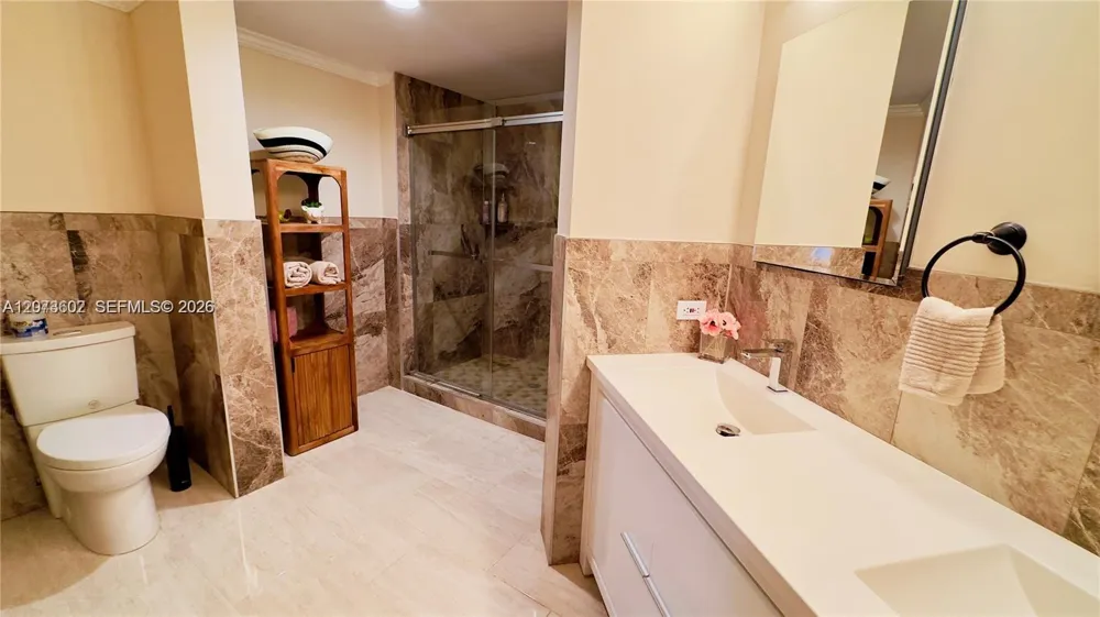 17125 Bay Rd #3311 Sunny Isles Beach, FL 33160