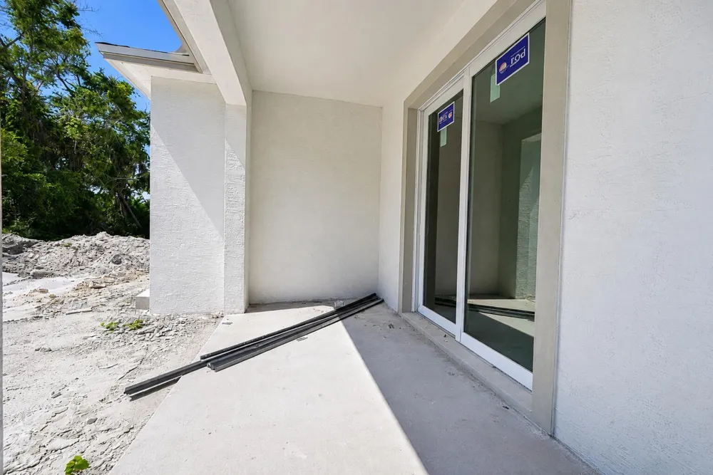 2007 48TH N STREET Fort Pierce, FL 34947