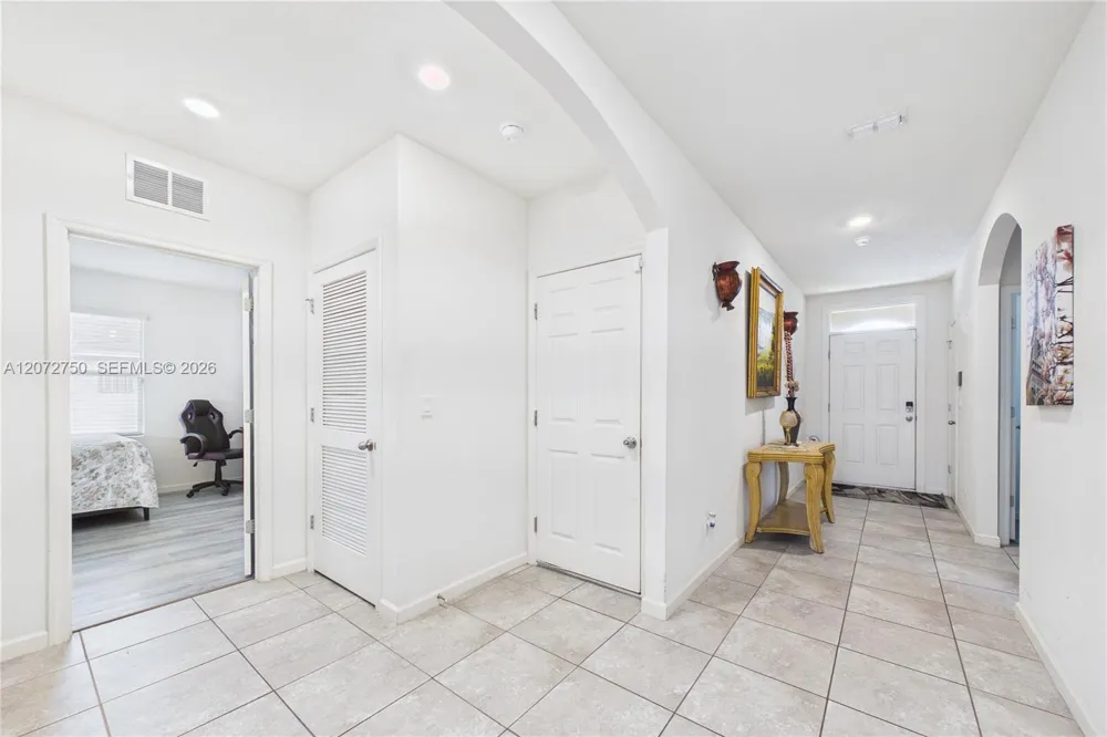 301 SE Volkerts Ter Port St. Lucie, FL 34983