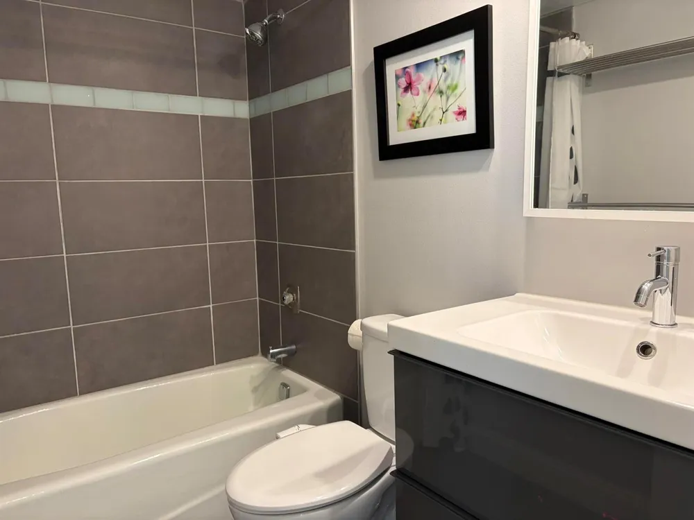 4030 W PALM AIRE DRIVE #306 Pompano Beach, FL 33069