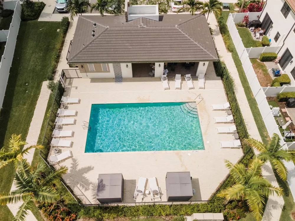 4093 SUNSET WAY #4093 Pompano Beach, FL 33069