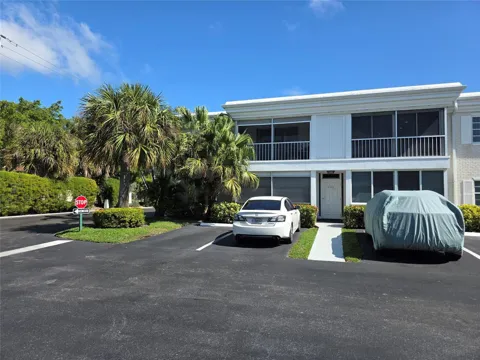 6391 Bay Club Drive #4
