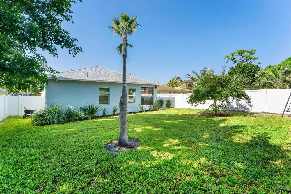 6855 4TH STREET Jupiter, FL 33458
