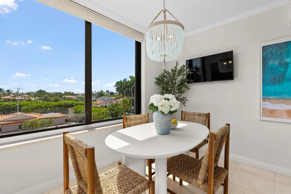 200 Bradley Place #301 Palm Beach, FL 33480