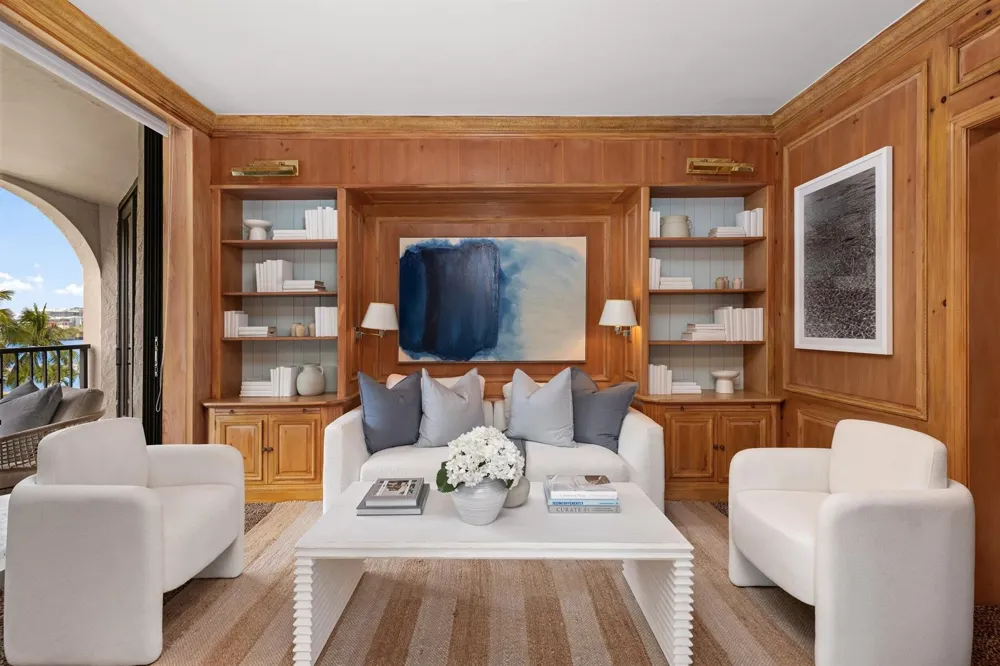 200 Bradley Place #301 Palm Beach, FL 33480