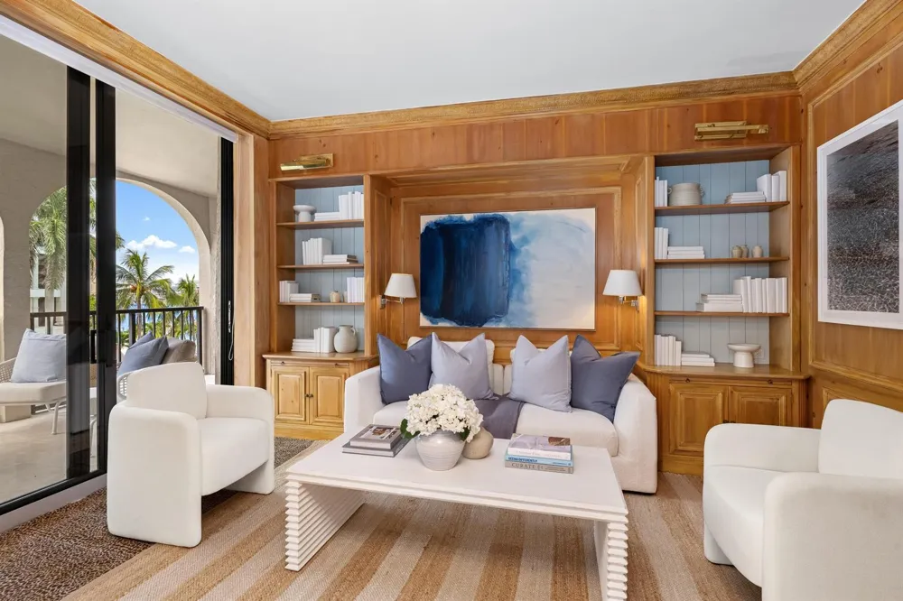 200 Bradley Place #301 Palm Beach, FL 33480