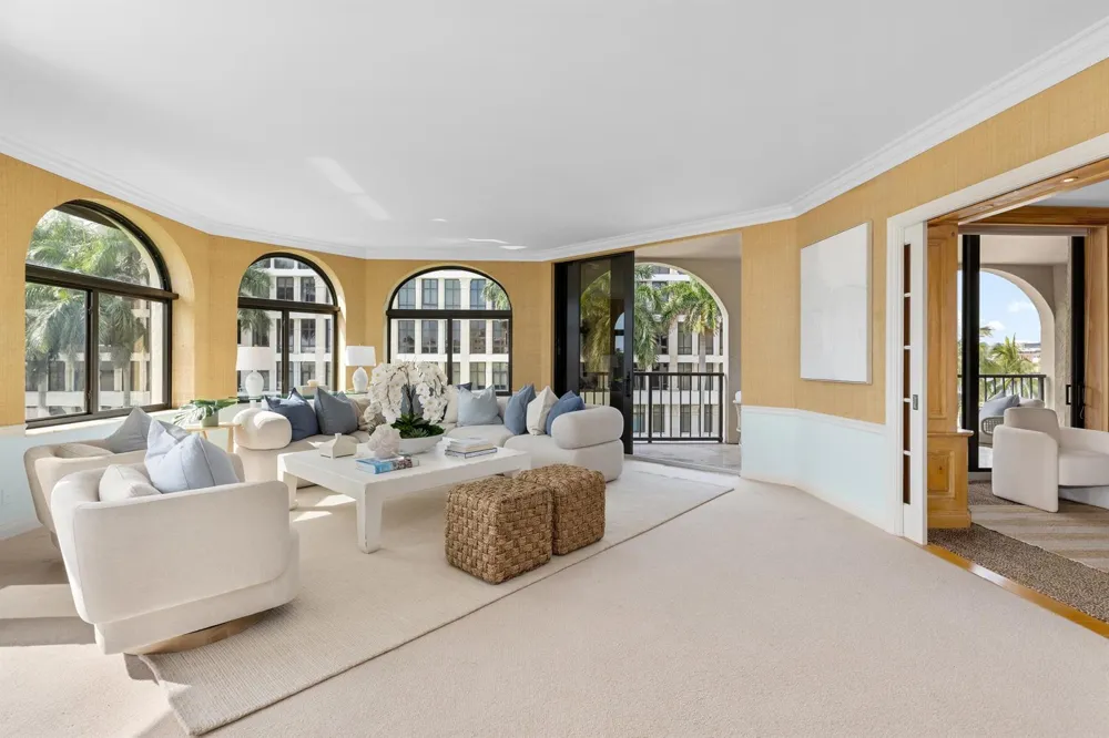 200 Bradley Place #301 Palm Beach, FL 33480