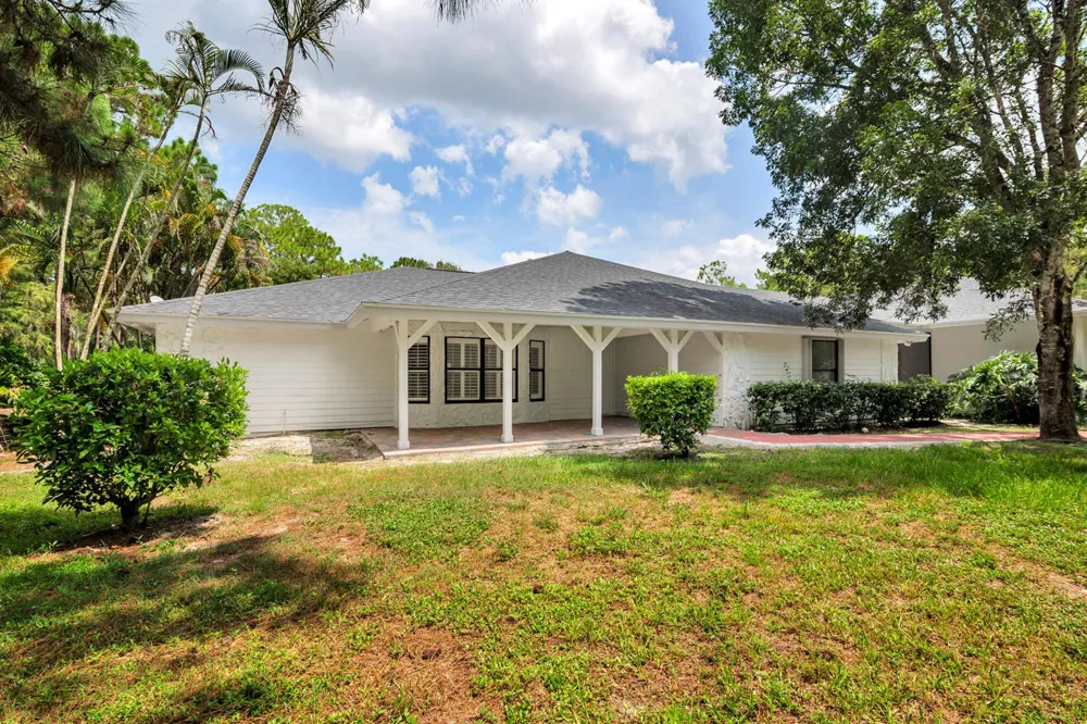 14024 Wind Flower Drive Palm Beach Gardens, FL 33418