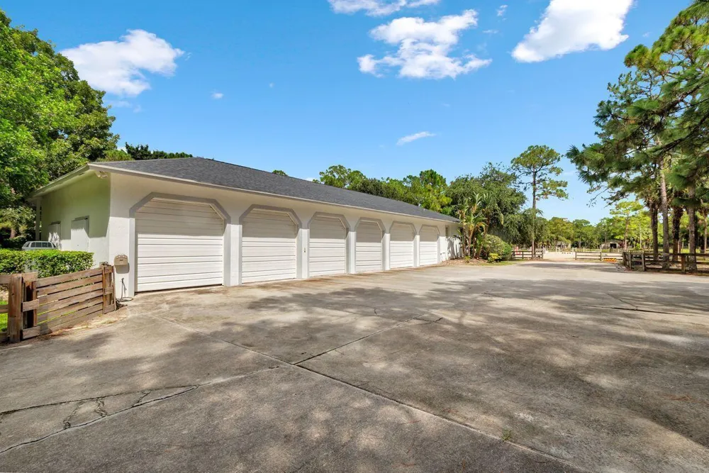 14024 Wind Flower Drive Palm Beach Gardens, FL 33418