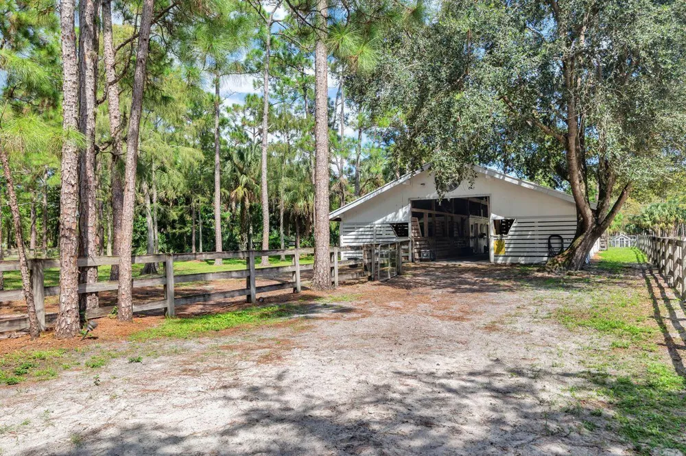 14024 Wind Flower Drive Palm Beach Gardens, FL 33418