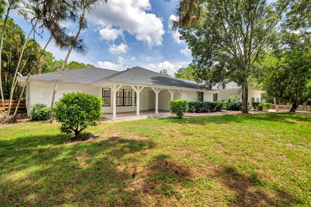 14024 Wind Flower Drive Palm Beach Gardens, FL 33418