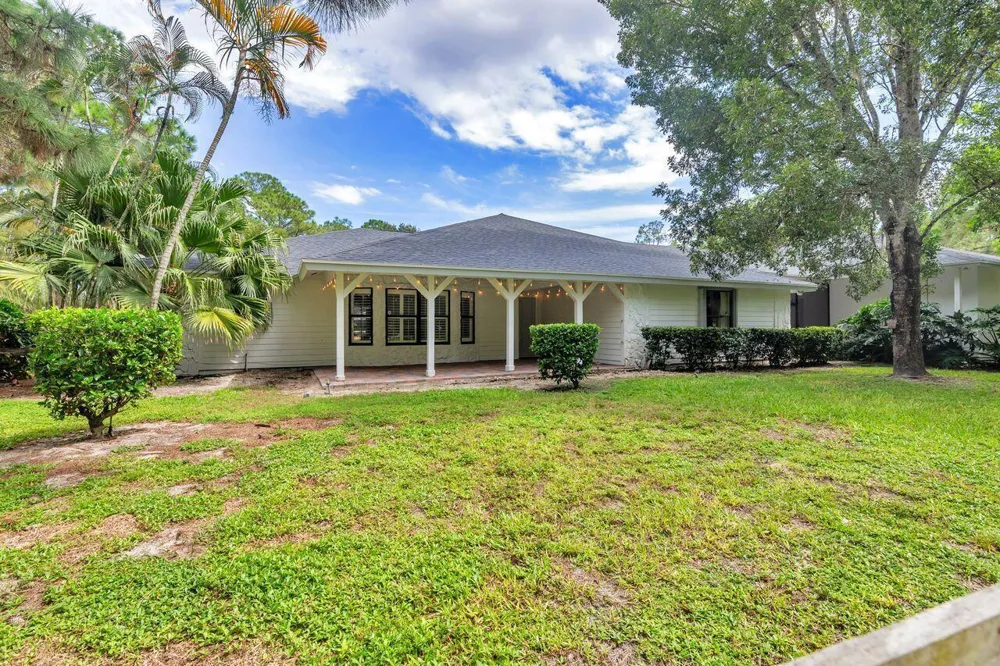 14024 Wind Flower Drive Palm Beach Gardens, FL 33418