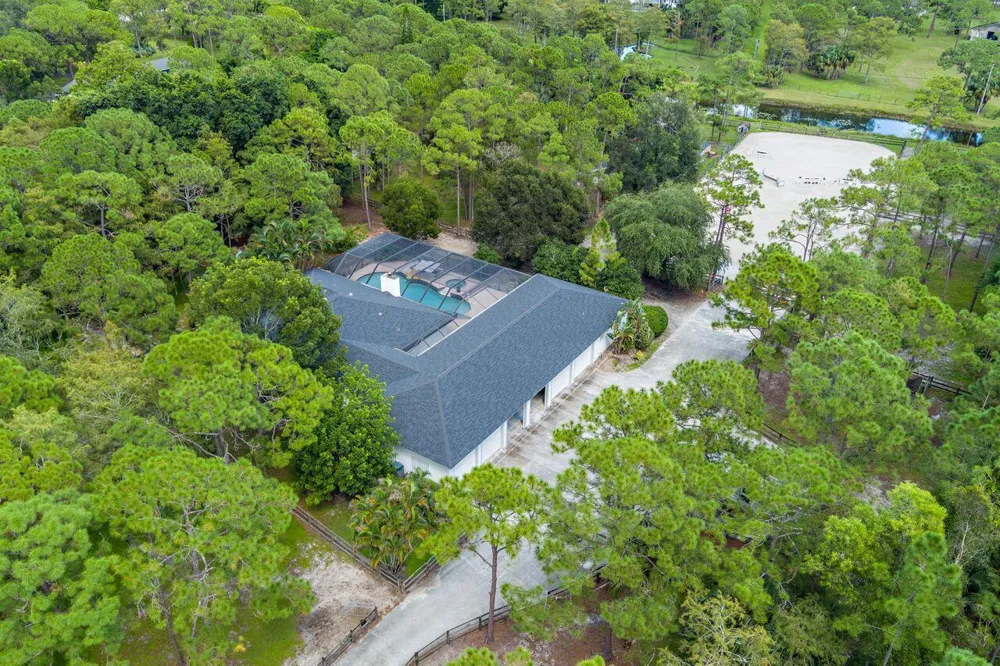 14024 Wind Flower Drive Palm Beach Gardens, FL 33418