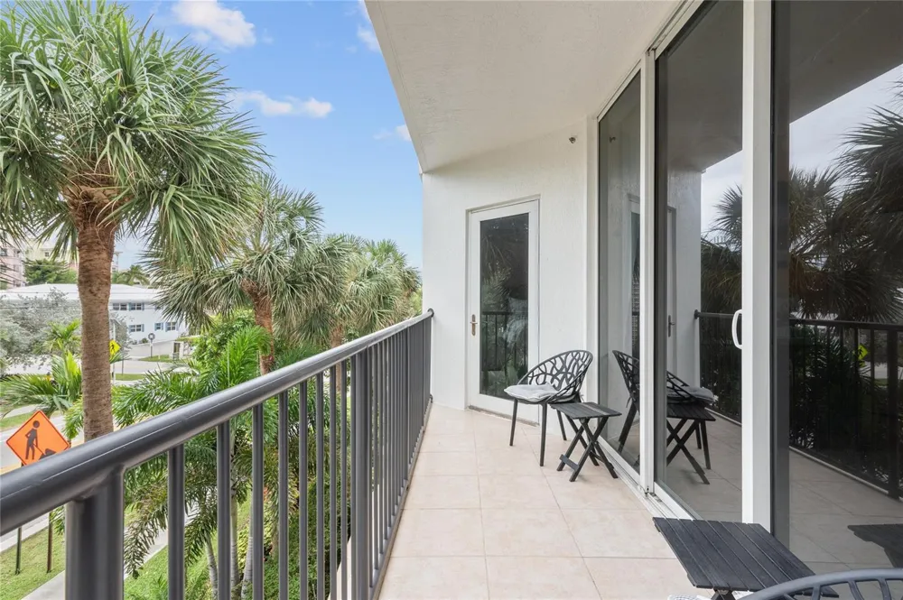191 SE 20TH AVENUE #312 Deerfield Beach, FL 33441