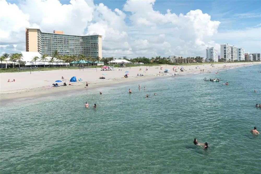 191 SE 20TH AVENUE #312 Deerfield Beach, FL 33441