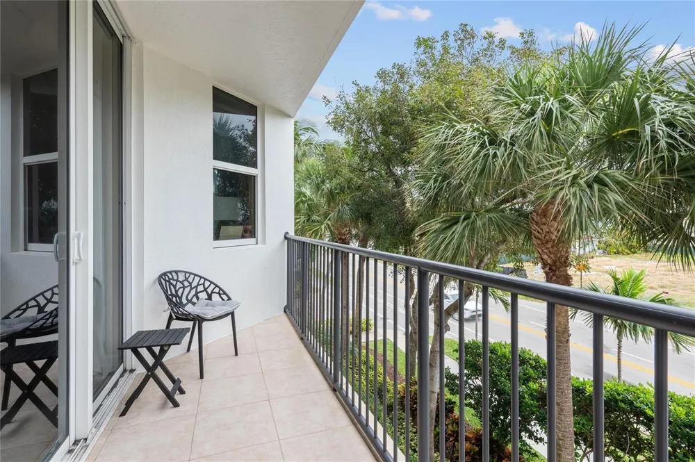 191 SE 20TH AVENUE #312 Deerfield Beach, FL 33441