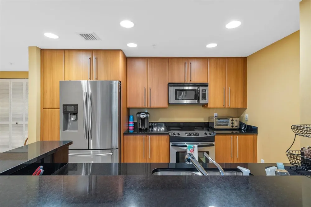 191 SE 20TH AVENUE #312 Deerfield Beach, FL 33441
