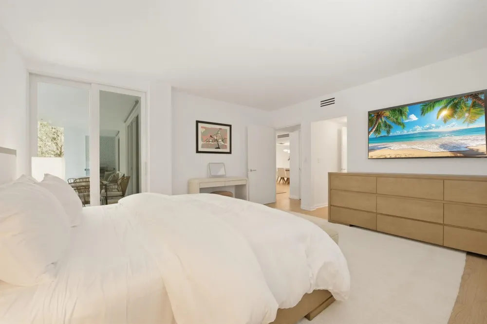 226 Brazilian Avenue #2b Palm Beach, FL 33480