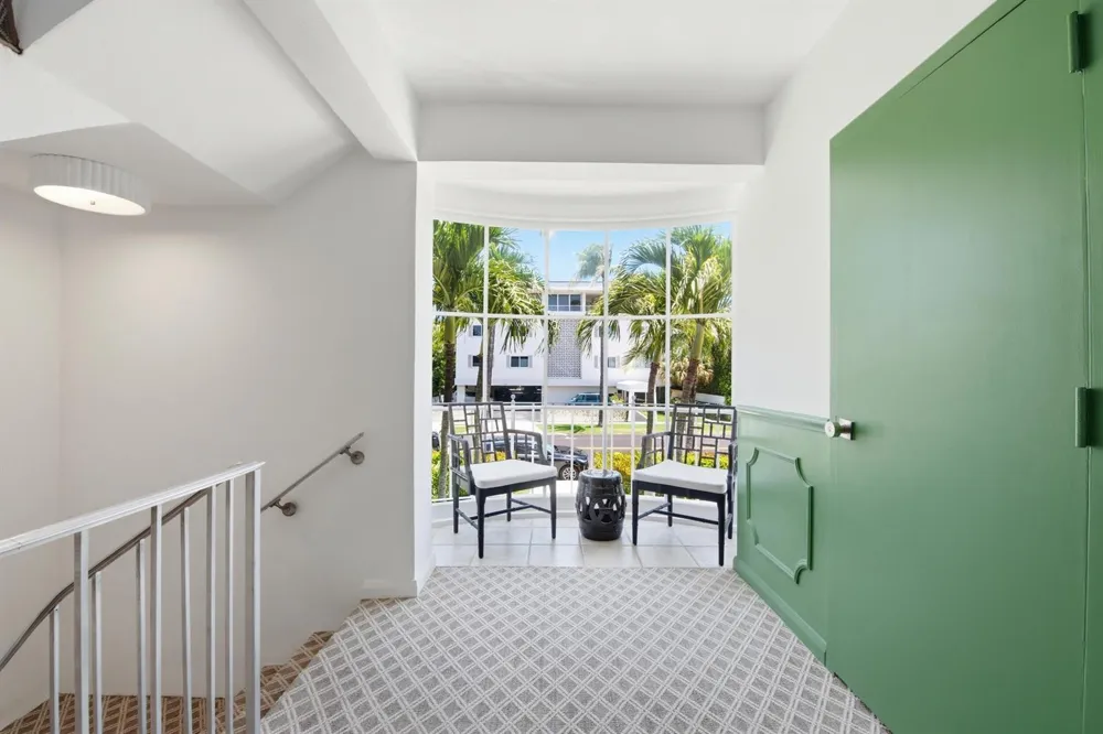 226 Brazilian Avenue #2b Palm Beach, FL 33480