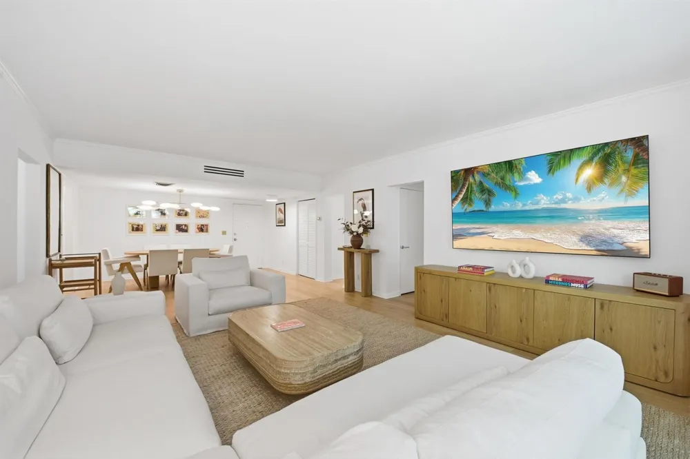 226 Brazilian Avenue #2b Palm Beach, FL 33480