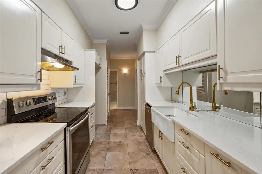 1206 Riverchase Lane #149 Arlington, TX 76011