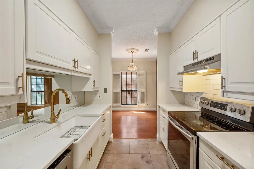 1206 Riverchase Lane #149 Arlington, TX 76011