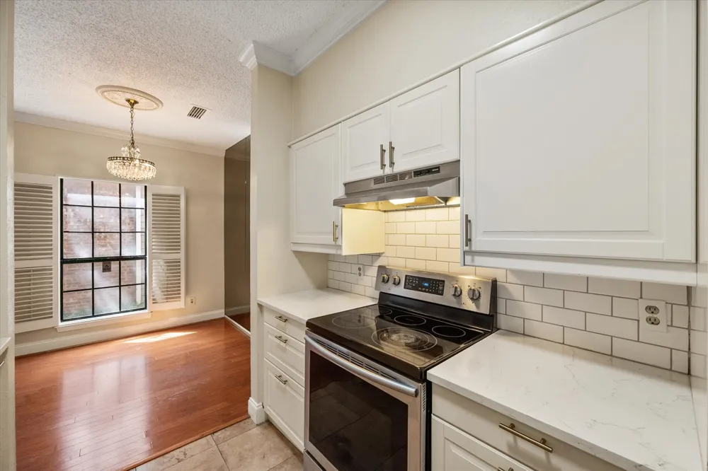 1206 Riverchase Lane #149 Arlington, TX 76011