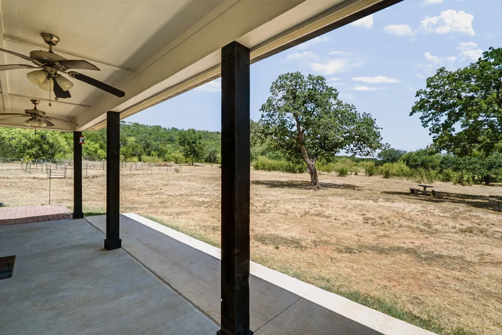 1006 High Point Drive Mineral Wells, TX 76067