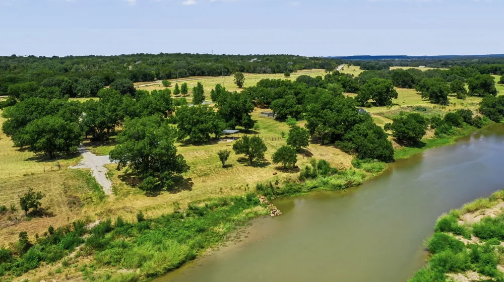1006 High Point Drive Mineral Wells, TX 76067