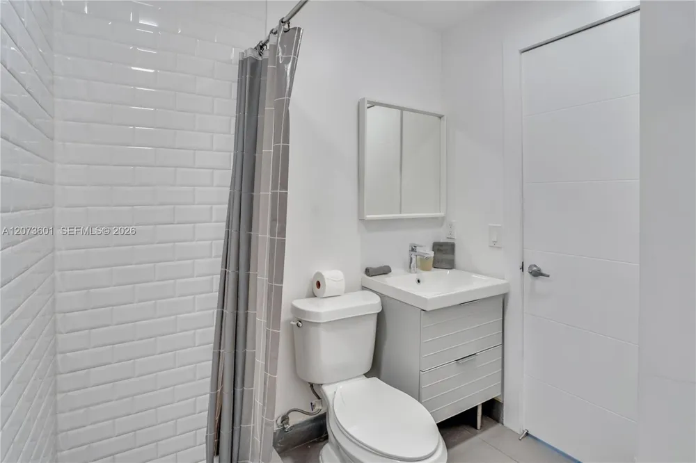 1610 S 24th Ct Hollywood, FL 33020