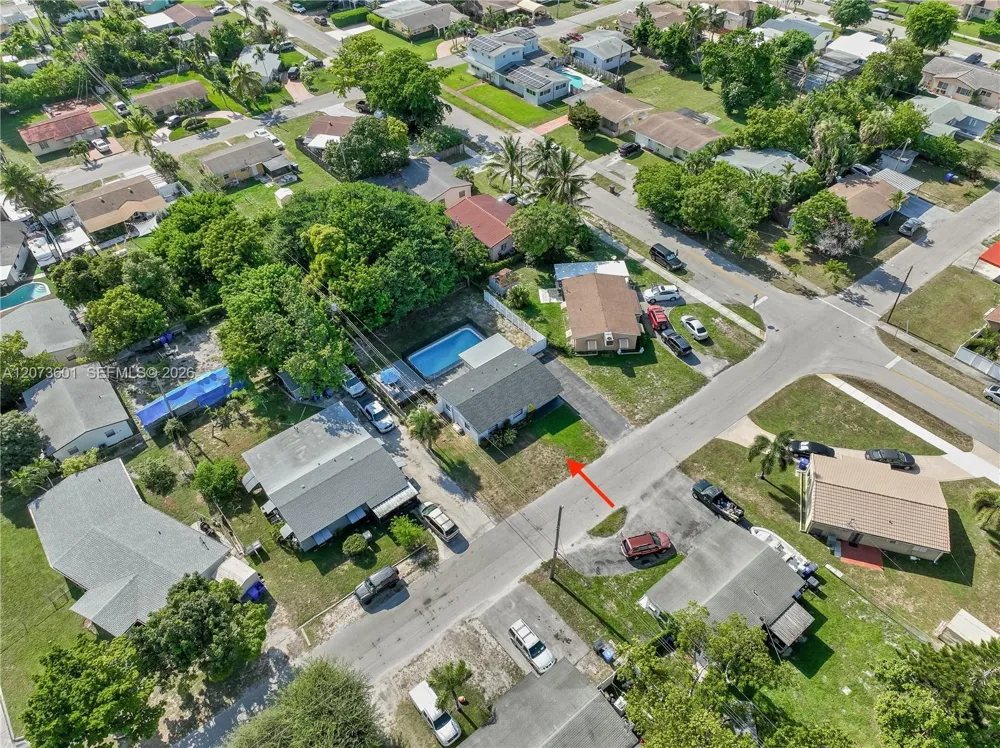 1610 S 24th Ct Hollywood, FL 33020