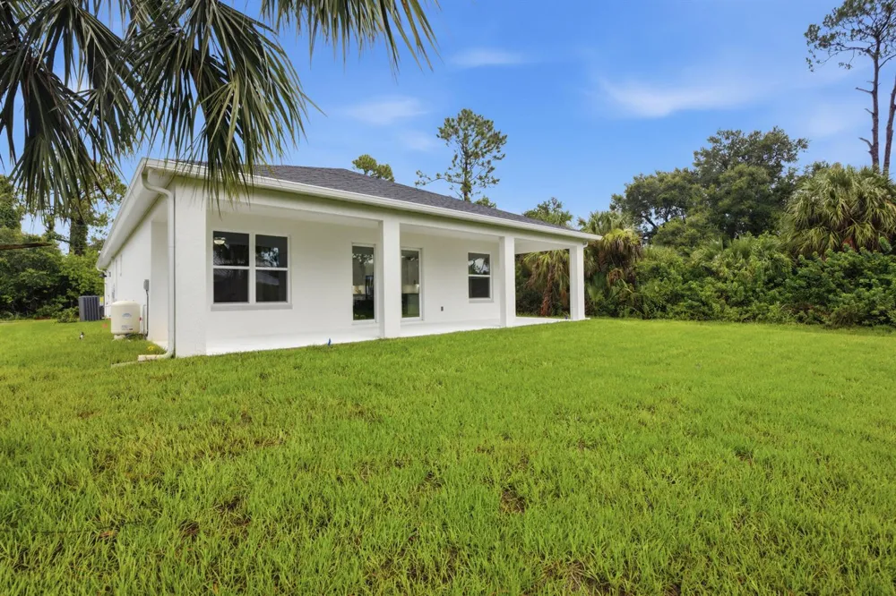 4570 OAKLEY ROAD North Port, FL 34288
