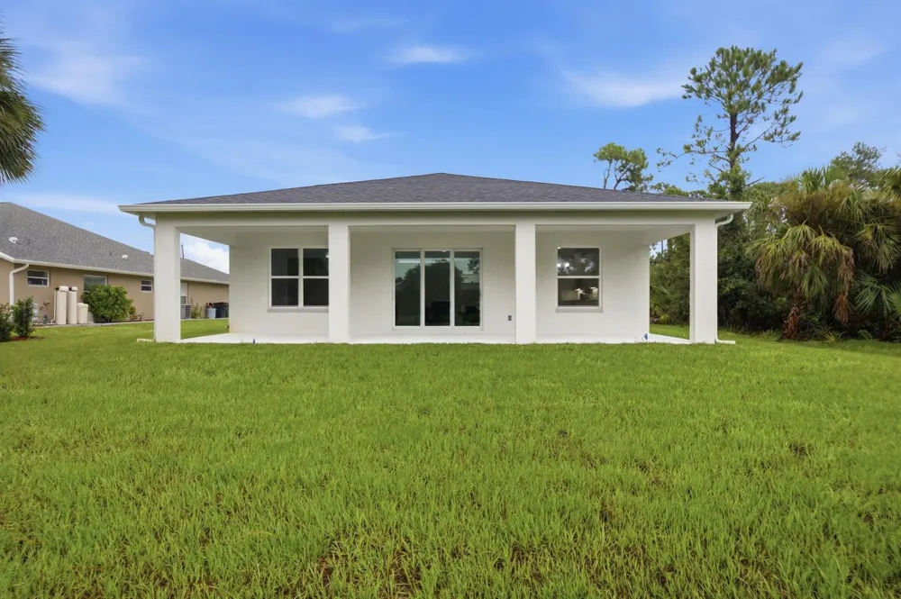 4570 OAKLEY ROAD North Port, FL 34288