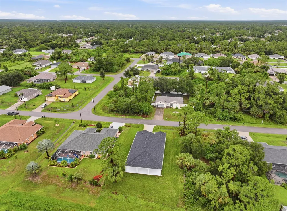 4570 OAKLEY ROAD North Port, FL 34288