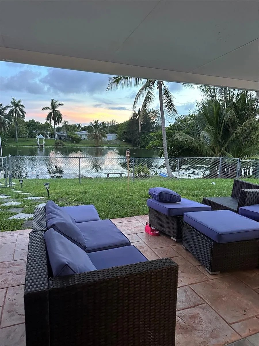 3790 SW 32nd Ct #1 West Park, FL 33023