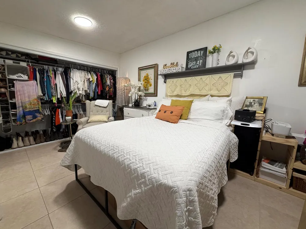 16101 SW 98th Avenue Miami, FL 33157