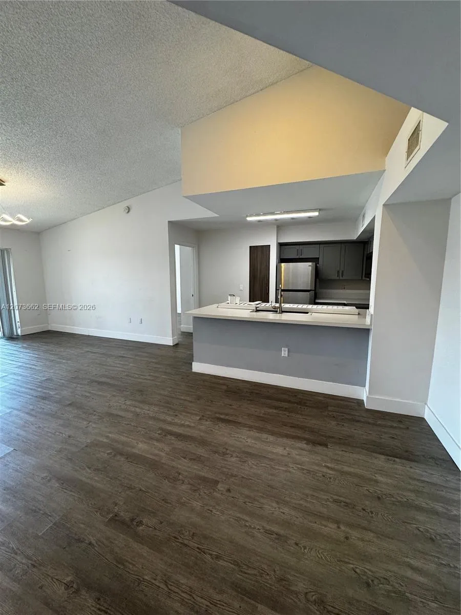 2173 Renaissance Blvd #306 Miramar, FL 33025