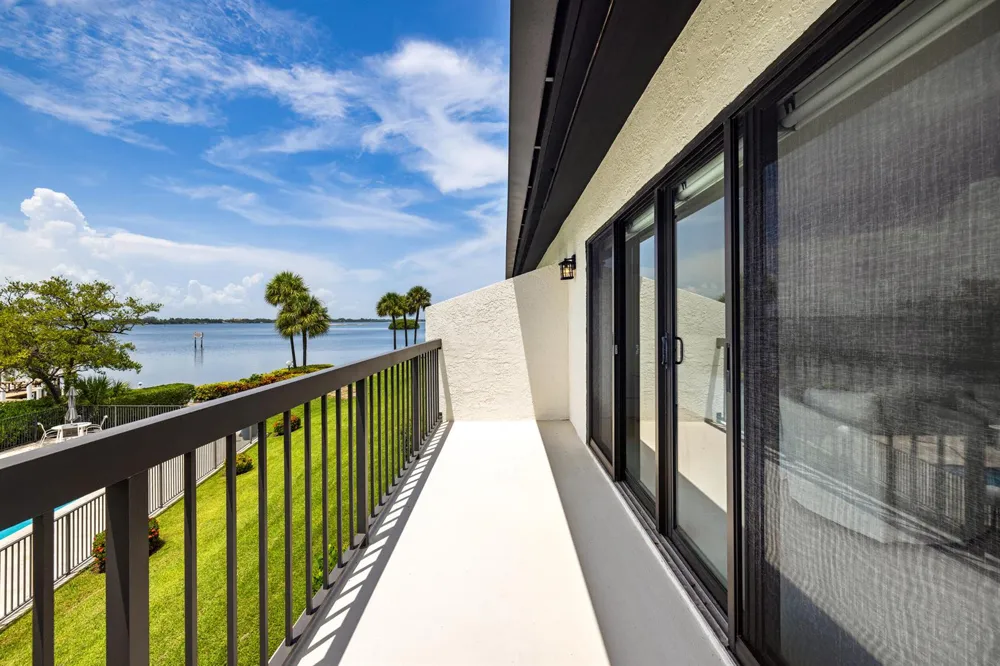 3474 S OCEAN BOULEVARD #10 Palm Beach, FL 33480