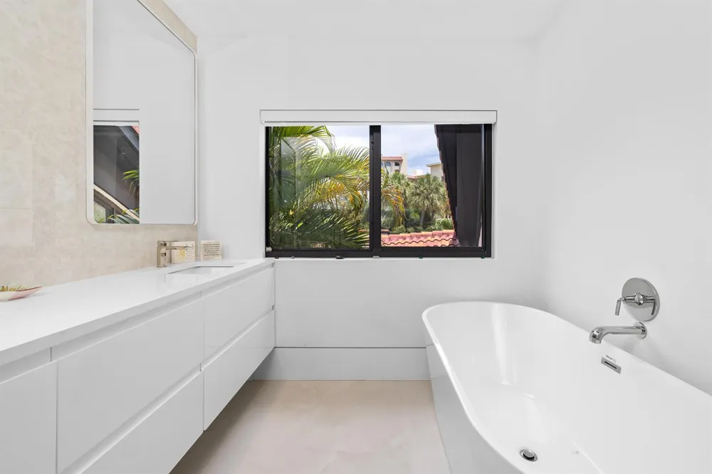 3474 S OCEAN BOULEVARD #10 Palm Beach, FL 33480