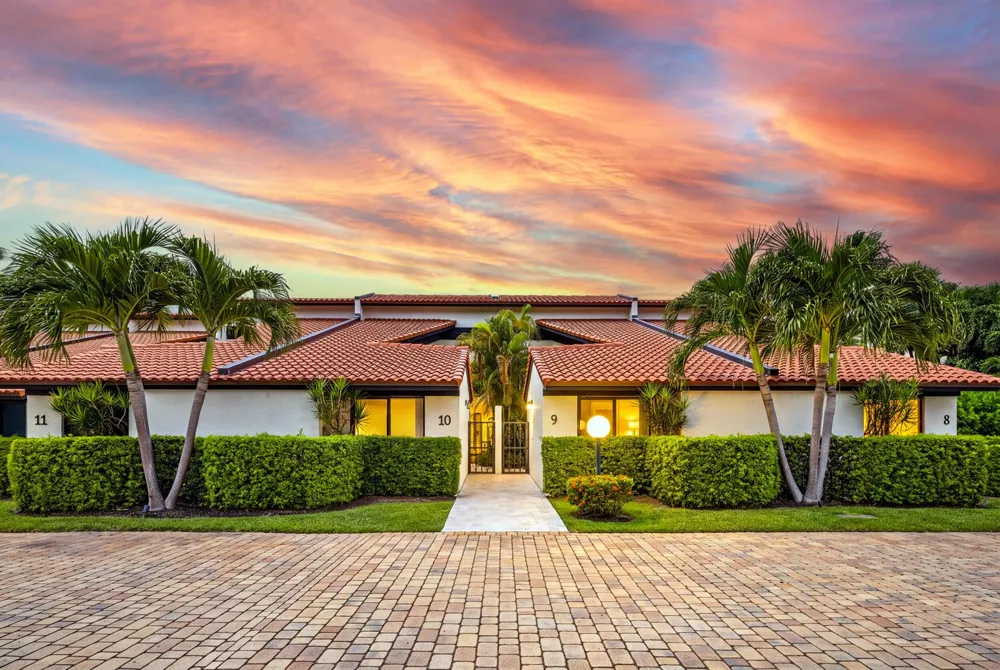 3474 S OCEAN BOULEVARD #10 Palm Beach, FL 33480
