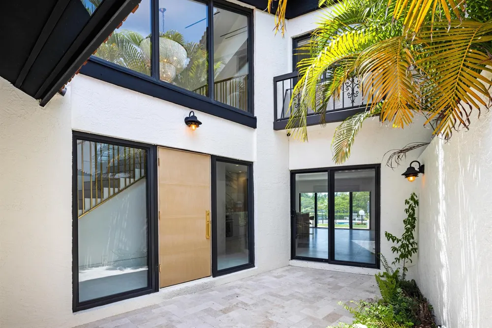 3474 S OCEAN BOULEVARD #10 Palm Beach, FL 33480