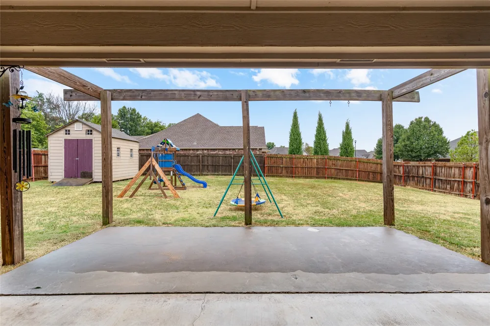 9802 E 110th Place Owasso, OK 74055