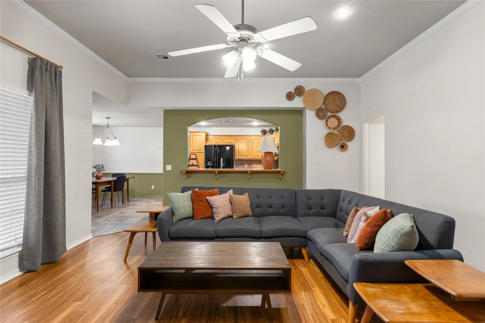 9802 E 110th Place Owasso, OK 74055