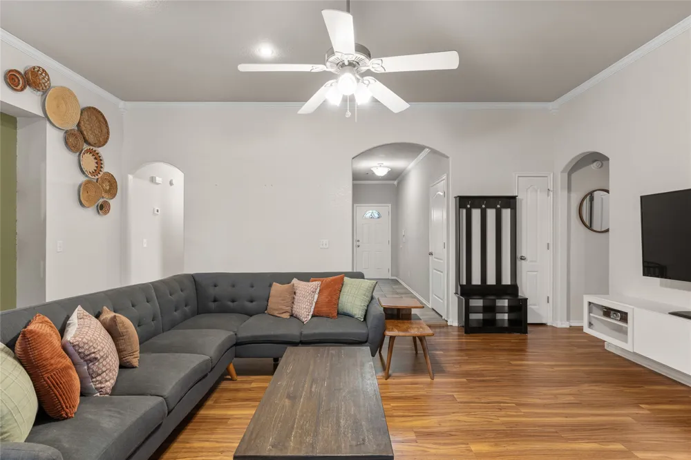 9802 E 110th Place Owasso, OK 74055