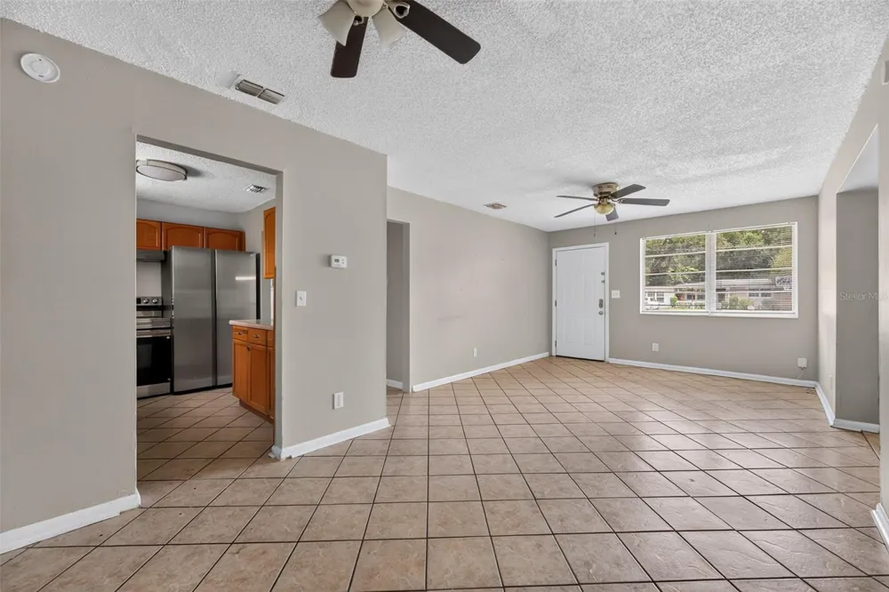 6728 PETER RABBIT DRIVE Jacksonville, FL 32210