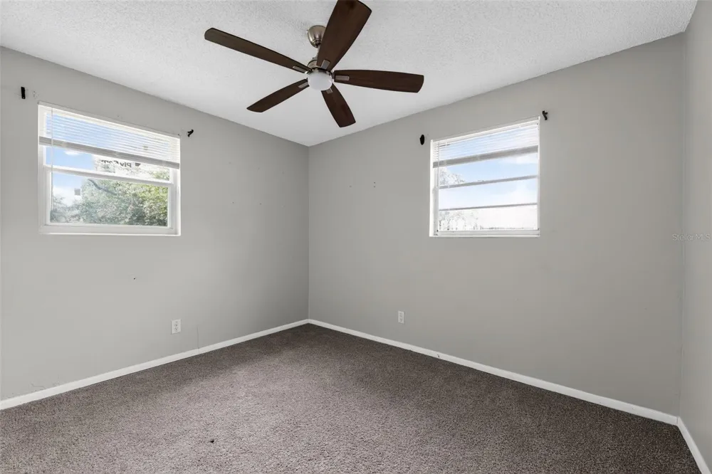 6728 PETER RABBIT DRIVE Jacksonville, FL 32210