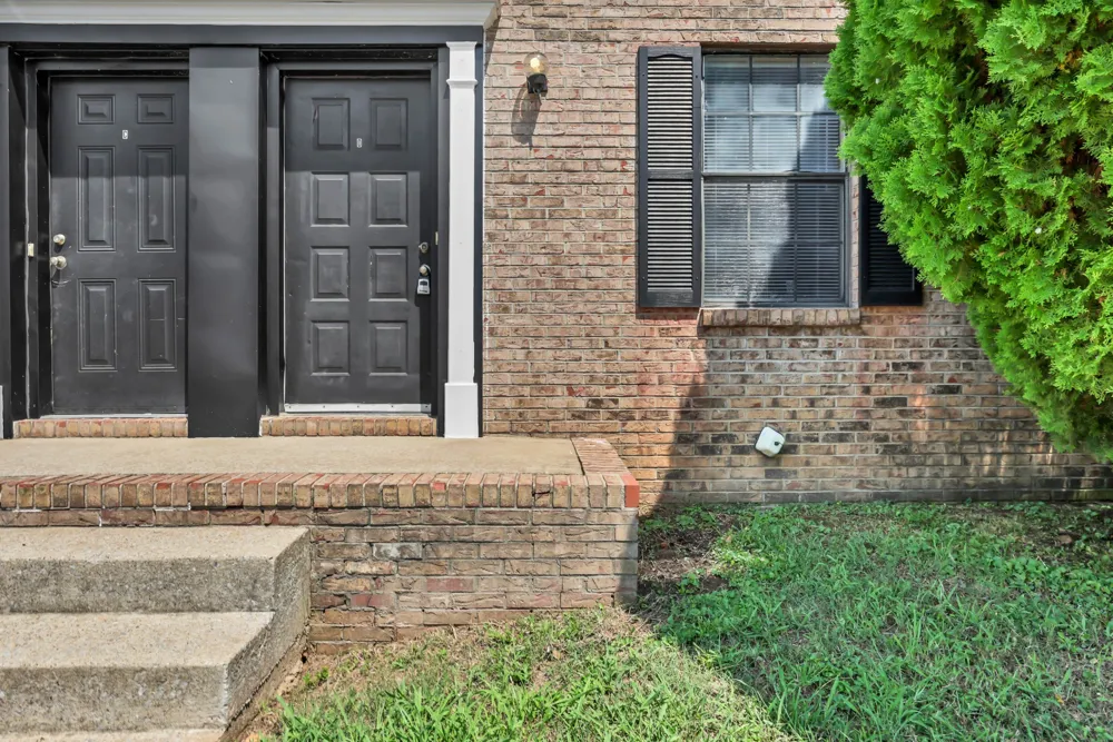 1661 Baltimore Dr #D Clarksville, TN 37043