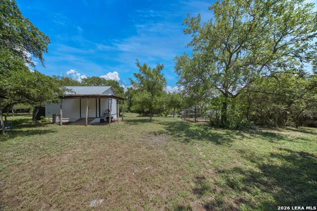 107 STAGELINE DR Kyle, TX 78640