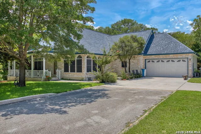 107 STAGELINE DR Kyle, TX 78640